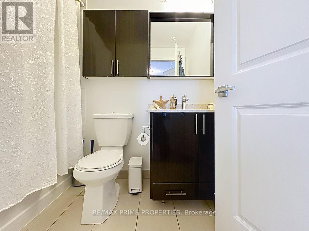 205 - 85 North Park Road, Vaughan, Ontario  L4J 0H9 - Photo 20 - N12483819