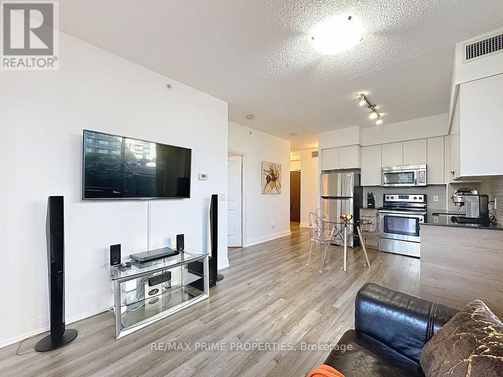 205 - 85 North Park Road, Vaughan, Ontario  L4J 0H9 - Photo 5 - N12483819
