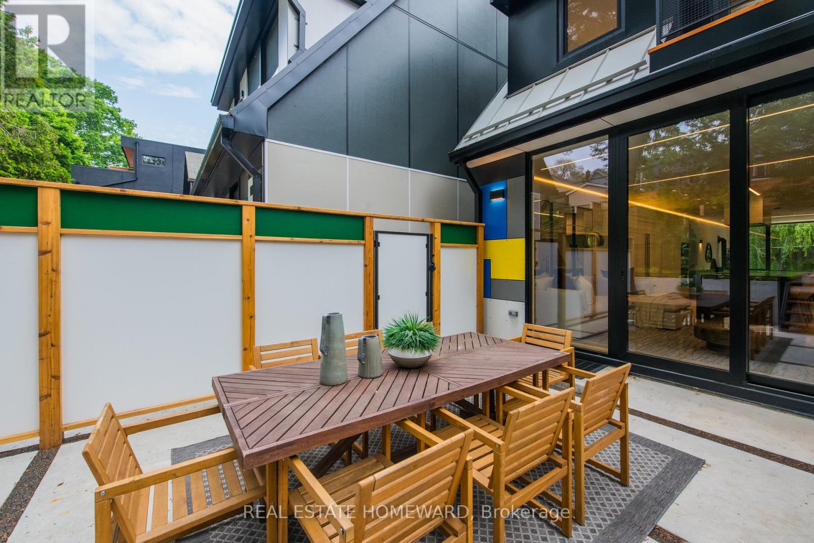 174 Kenilworth Avenue, Toronto, Ontario  M4L 3S6 - Photo 44 - E12485044