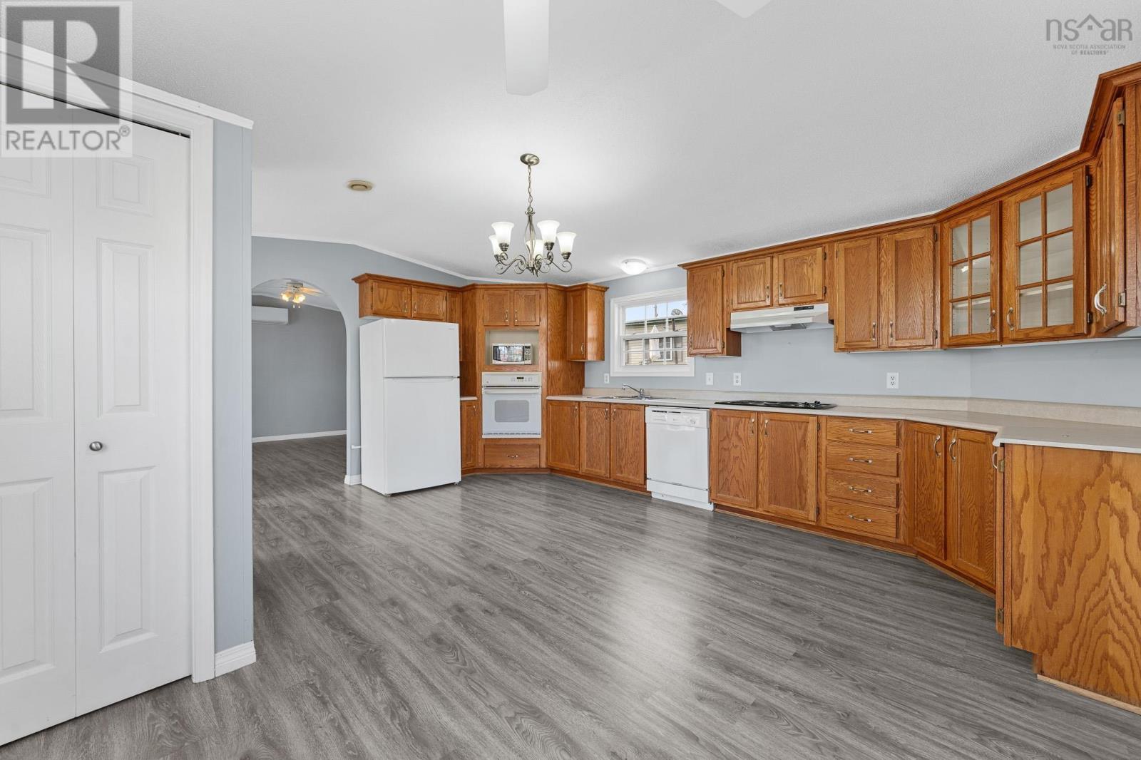 13 Eighth Street, Lucasville, Nova Scotia  B4B 0C9 - Photo 6 - 202525921