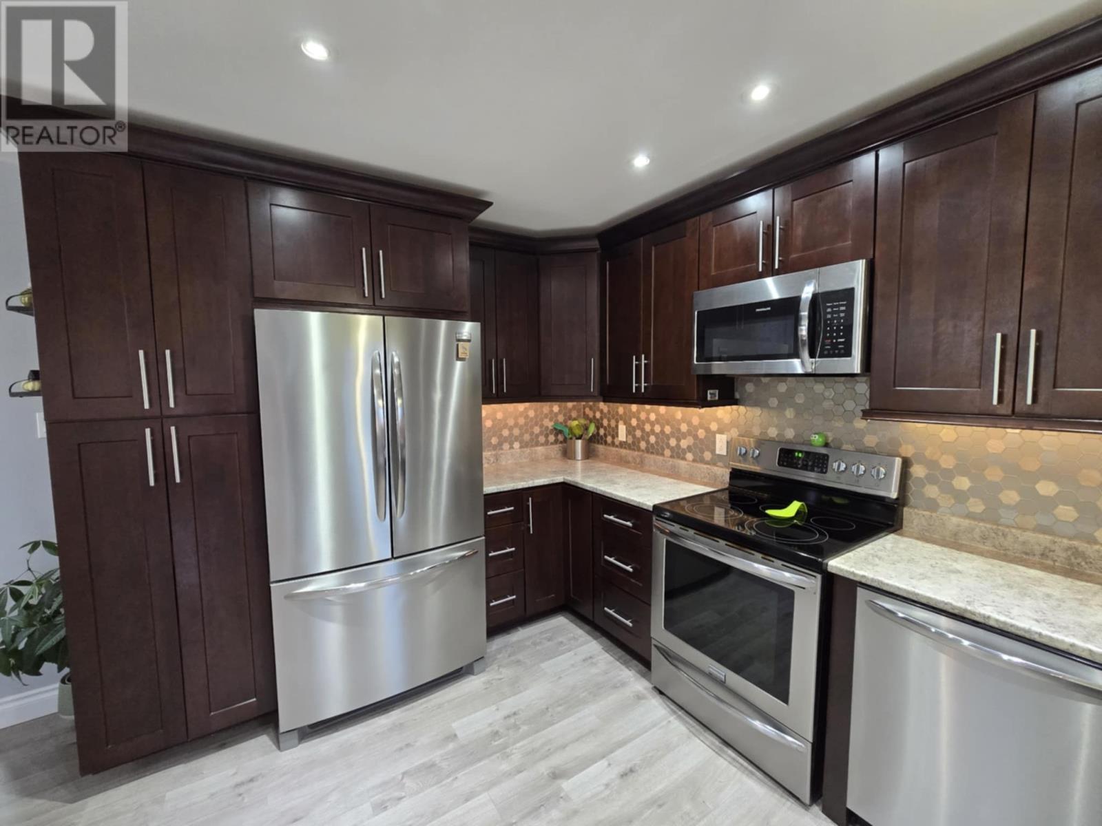 723 Tamarack Drive, Labrador City, Newfoundland & Labrador  A2V 2M2 - Photo 18 - 1291988