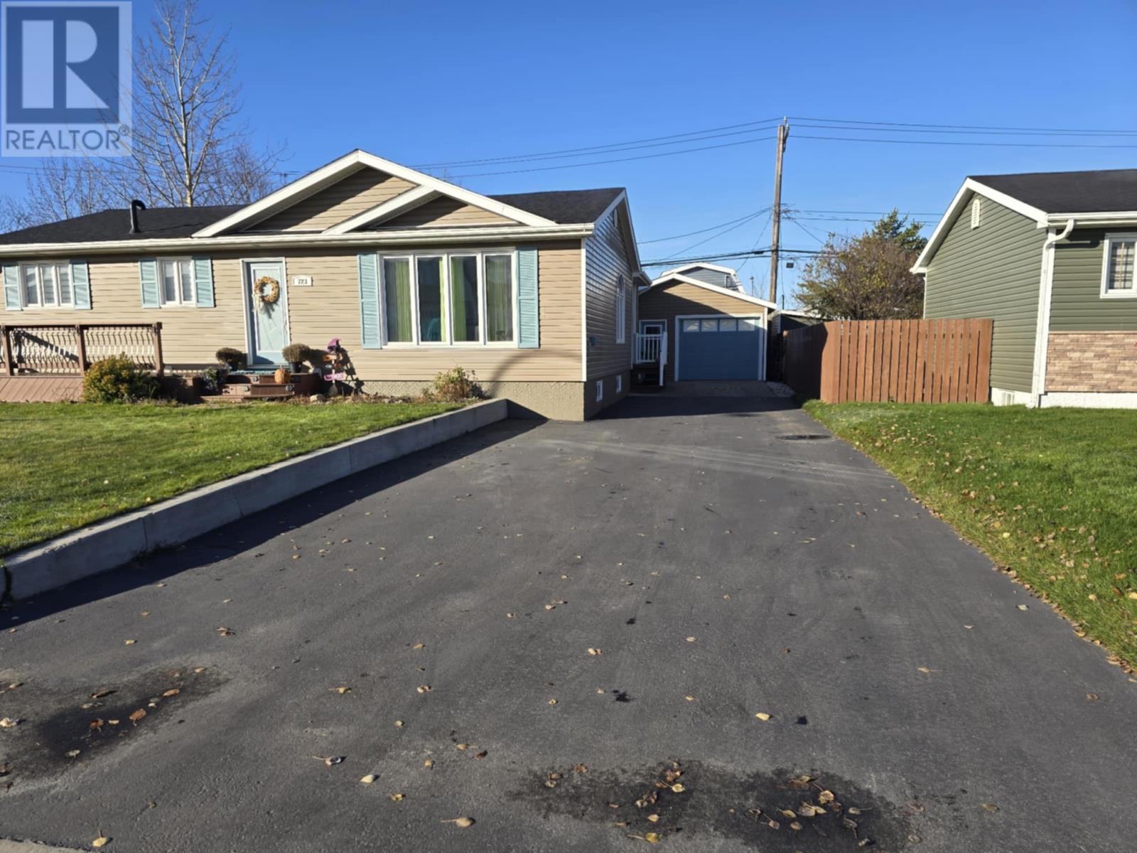 723 Tamarack Drive, Labrador City, Newfoundland & Labrador  A2V 2M2 - Photo 3 - 1291988