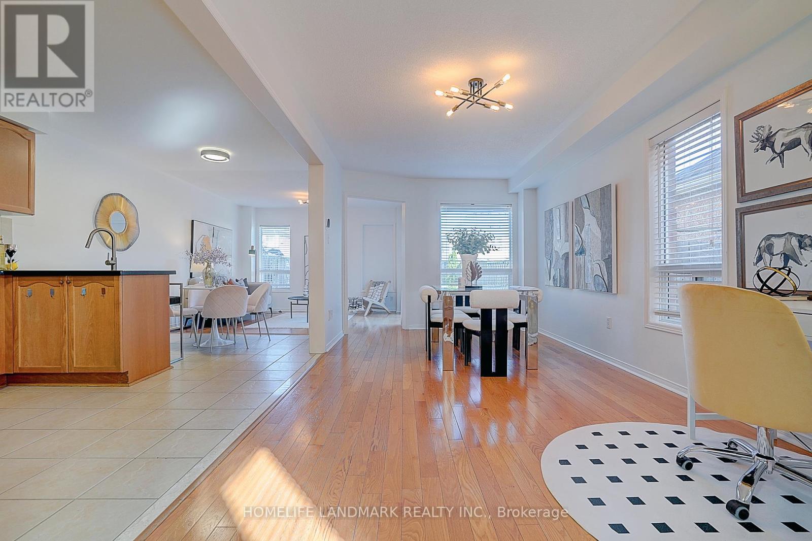 21 Raintree Drive, Markham, Ontario  L3R 5T9 - Photo 8 - N12485034