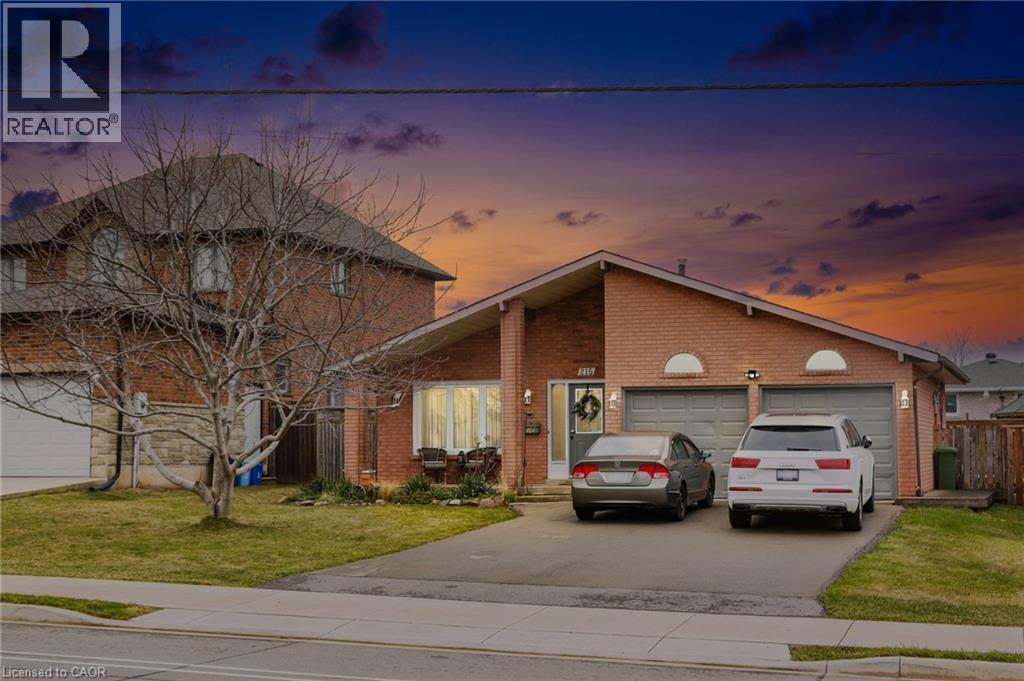 215 DEWITT Road, Stoney Creek, Ontario