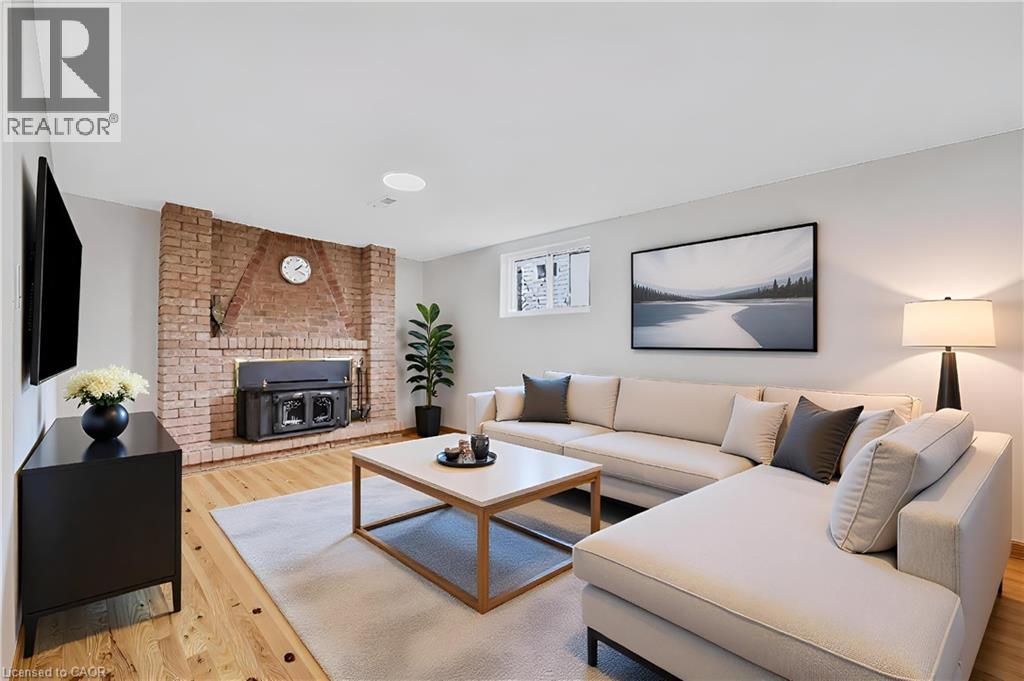 215 Dewitt Road, Stoney Creek, Ontario  L8E 2S9 - Photo 12 - 40782440