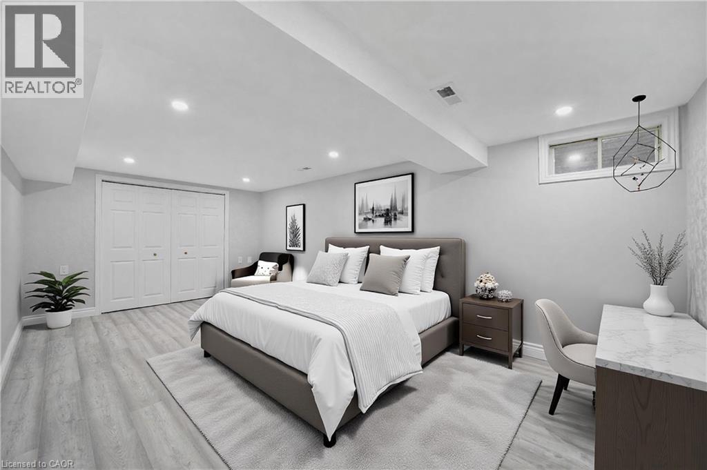 215 Dewitt Road, Stoney Creek, Ontario  L8E 2S9 - Photo 15 - 40782440