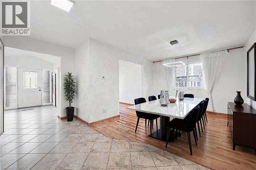 215 Dewitt Road, Stoney Creek, Ontario  L8E 2S9 - Photo 6 - 40782440