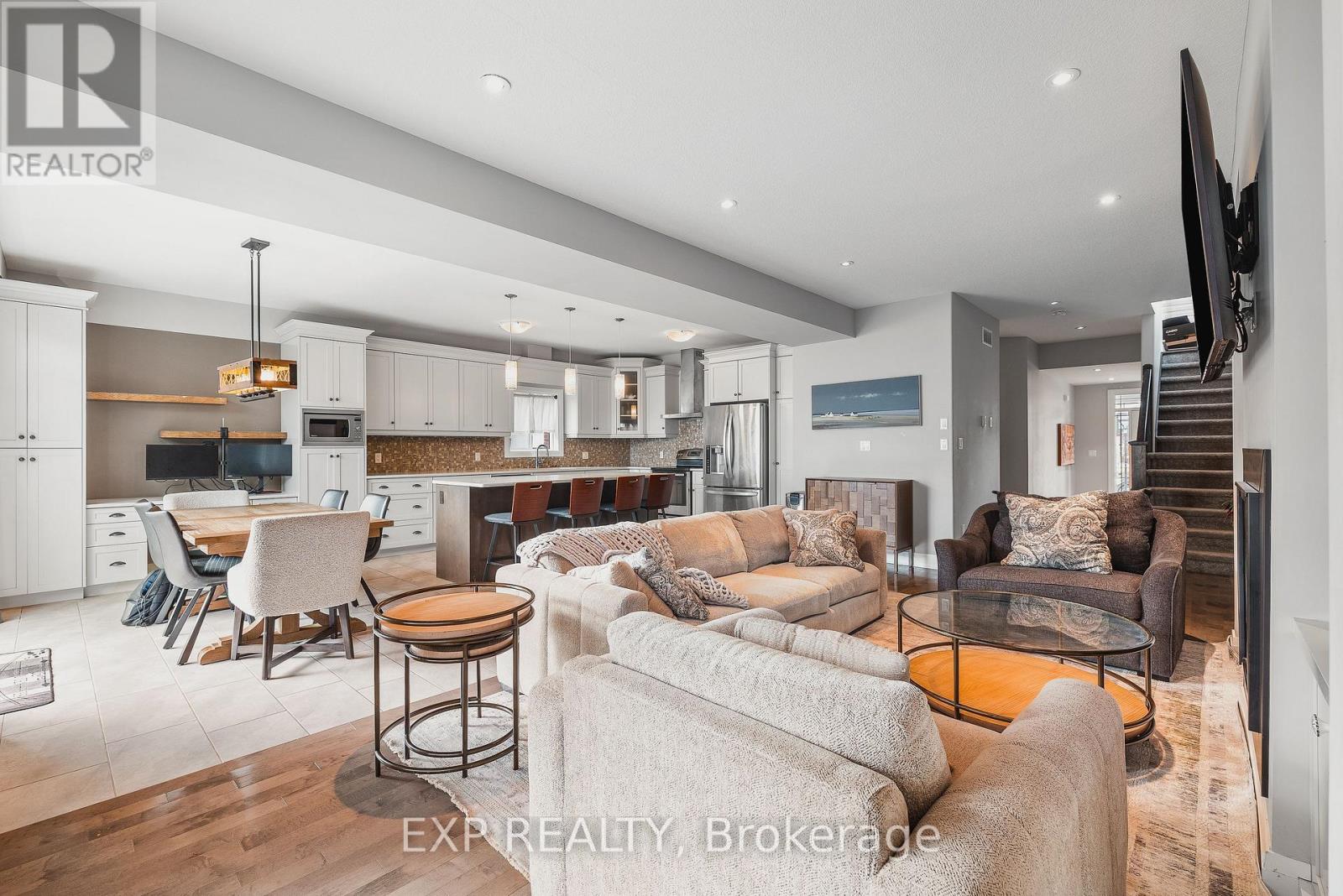 346 Moorlands Crescent, Kitchener, Ontario  N2P 0C5 - Photo 11 - X12485039