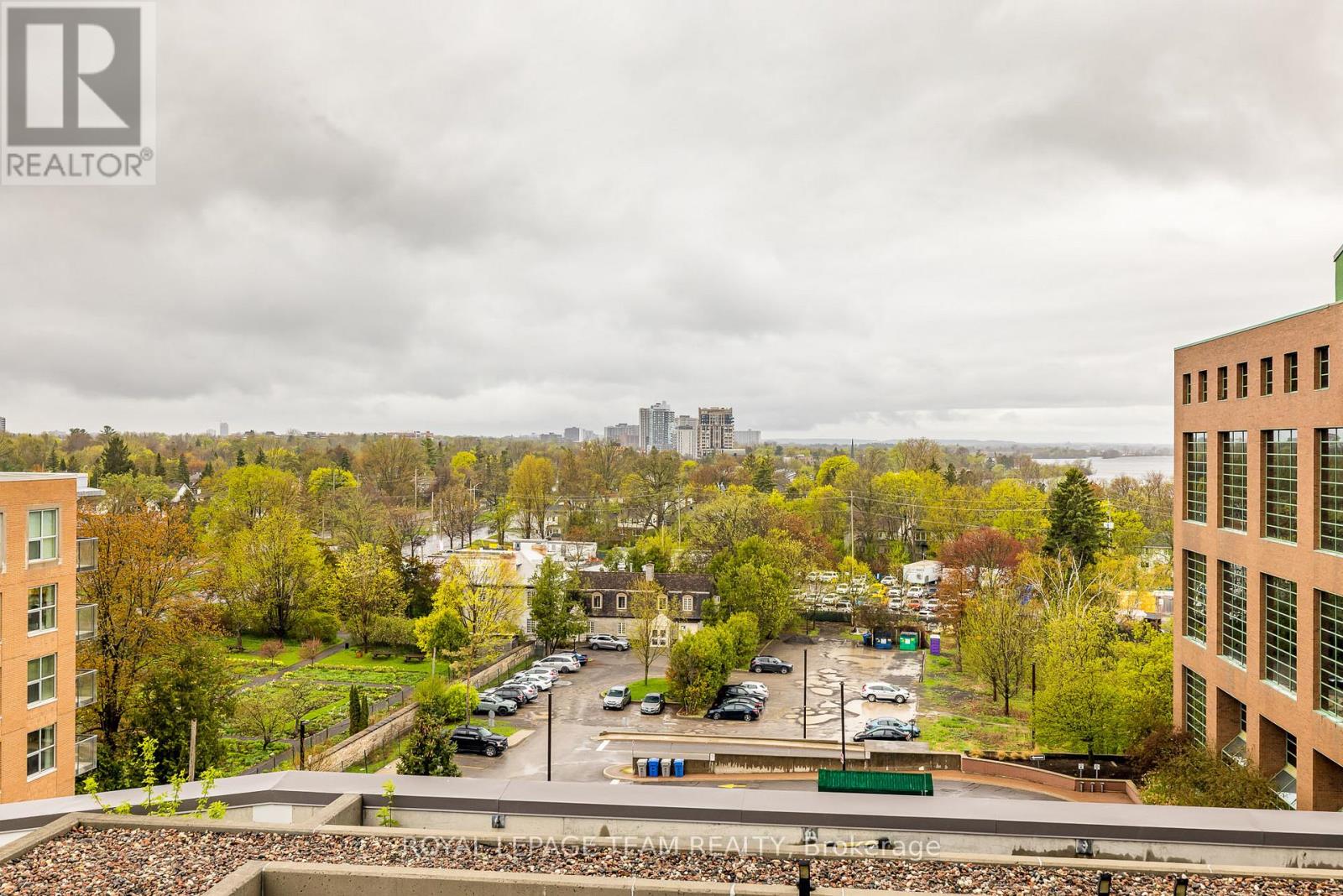 709 Richmond Road, Ottawa, Ontario  K2A 3W9 - Photo 25 - X12485052