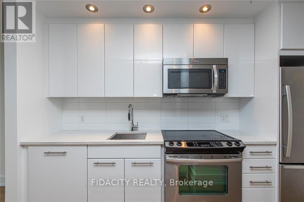 820 - 360 Patricia Avenue, Ottawa, Ontario  K1Z 0A8 - Photo 5 - X12485056