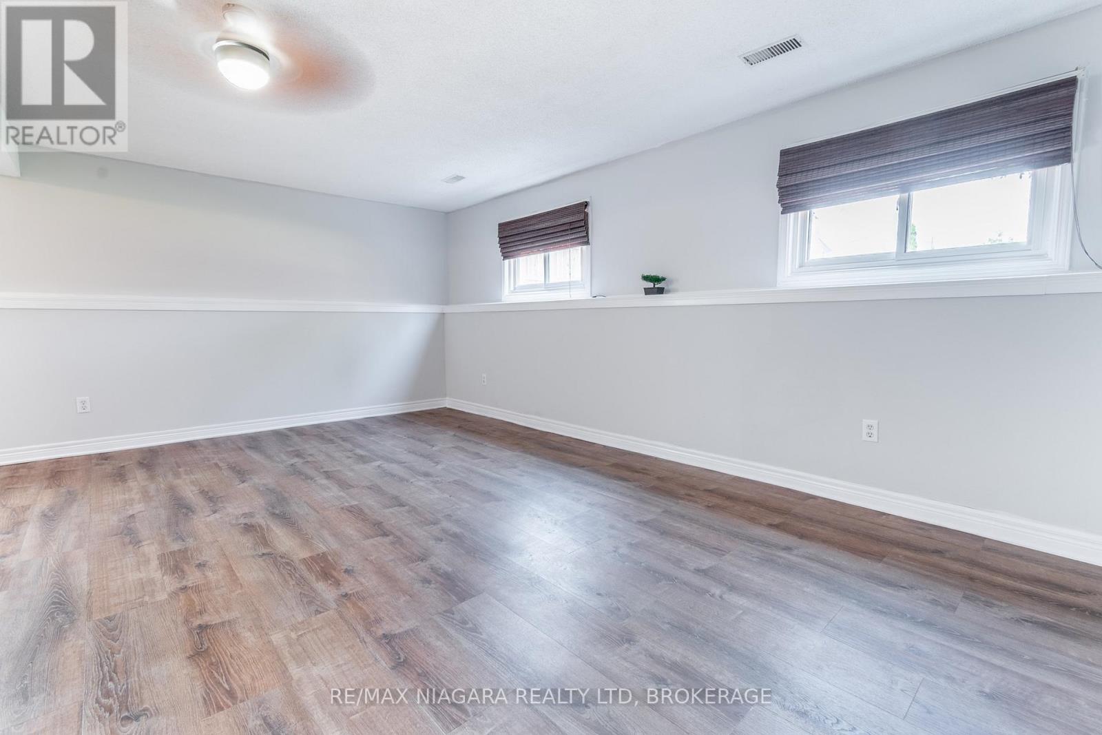 49 Autumn Place W, St. Catharines, Ontario  L2P 2W6 - Photo 17 - X12485055