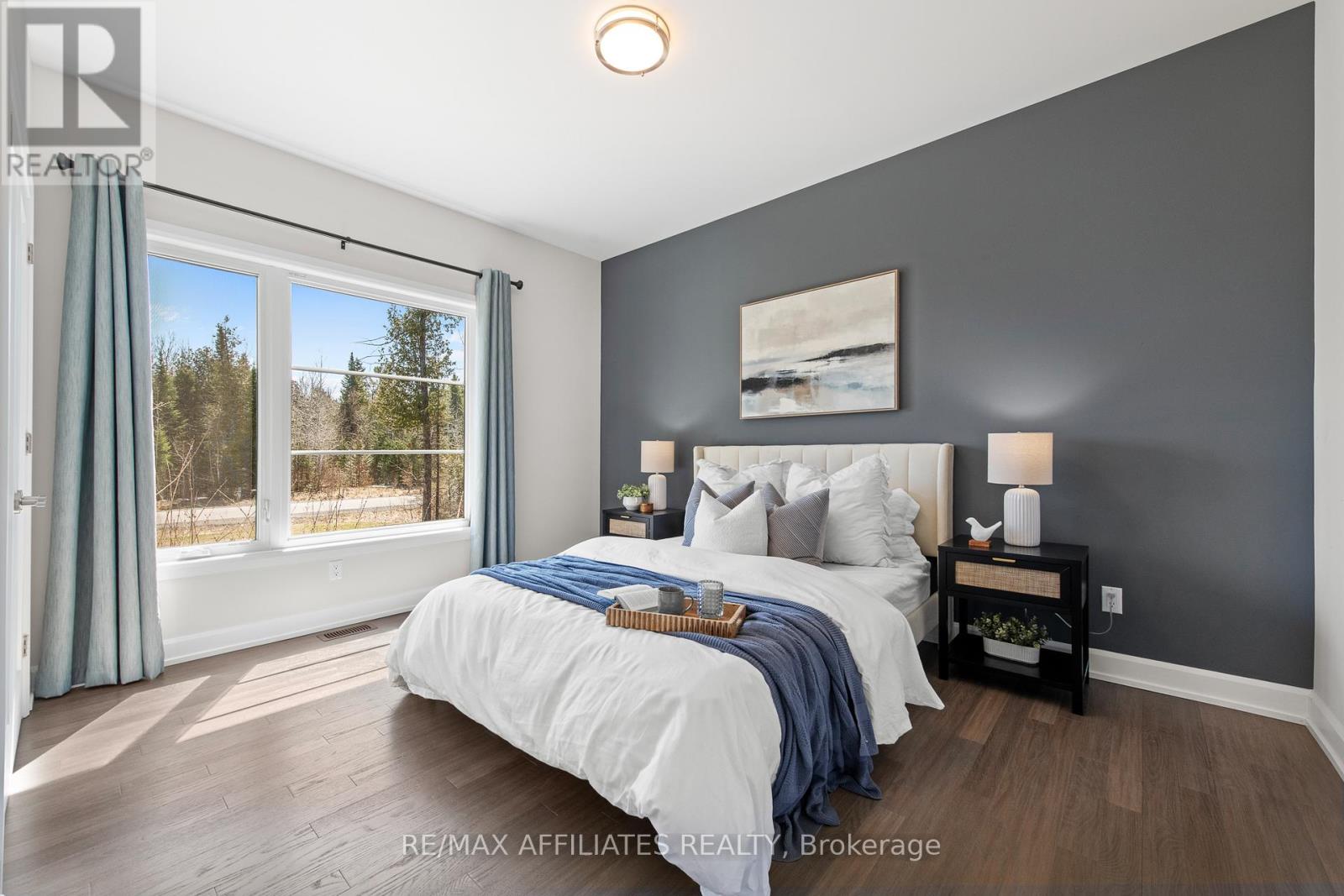 400 Cinnamon Crescent, Ottawa, Ontario  K0A 2H0 - Photo 23 - X12317728