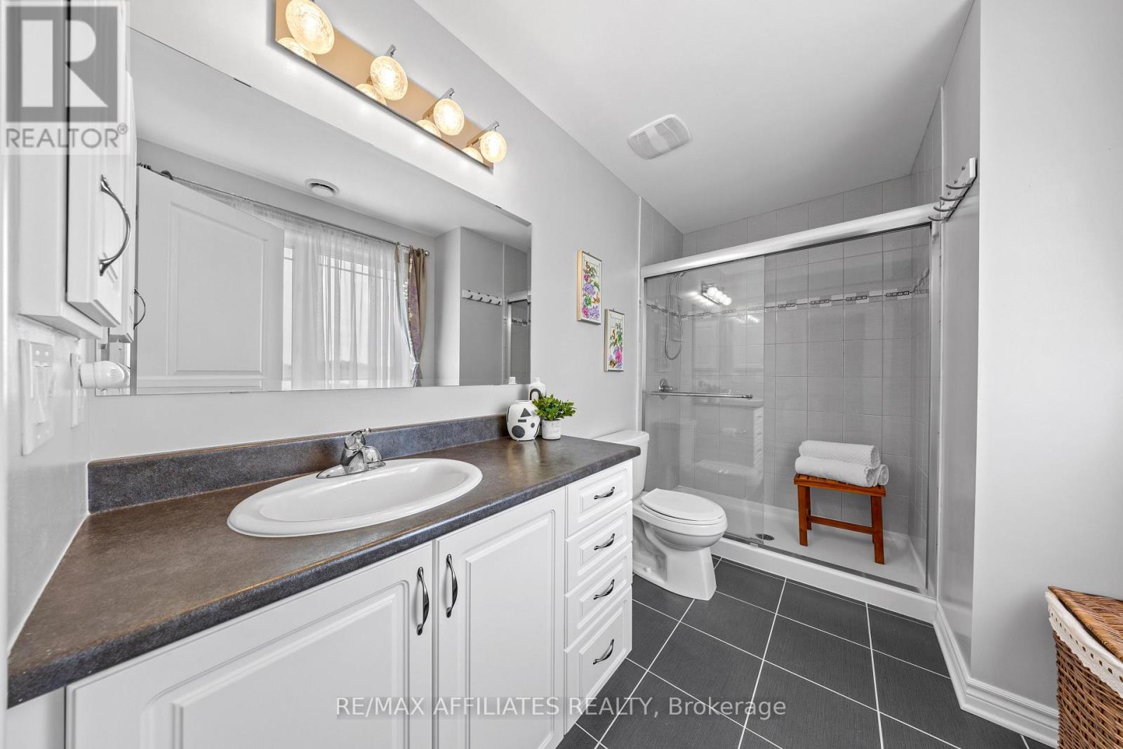 13 - 340 Tribeca Private, Ottawa, Ontario  K2J 6B4 - Photo 21 - X12393868