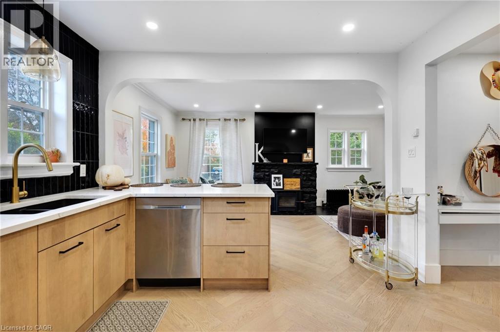 360 Luella Street, Kitchener, Ontario  N2H 2J4 - Photo 19 - 40782018