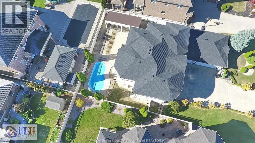 500 Clydesdale Court, Lakeshore, Ontario  N8L 0A1 - Photo 3 - 25027293