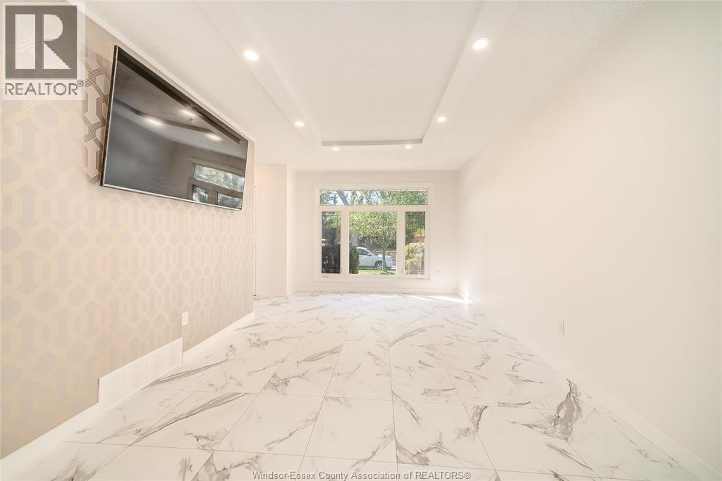 9482 Ryerson, Windsor, Ontario  N8R 1V5 - Photo 12 - 25027266