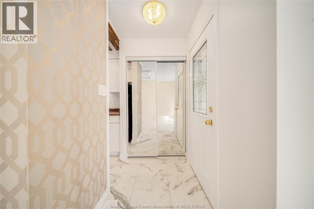 9482 Ryerson, Windsor, Ontario  N8R 1V5 - Photo 8 - 25027266