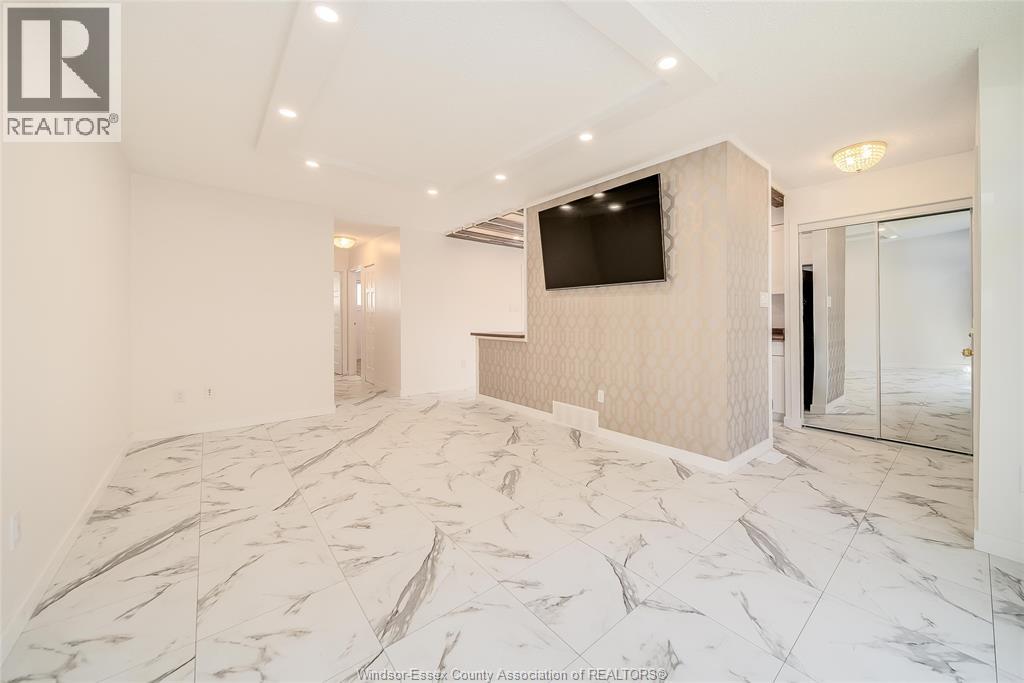 9482 Ryerson, Windsor, Ontario  N8R 1V5 - Photo 9 - 25027266