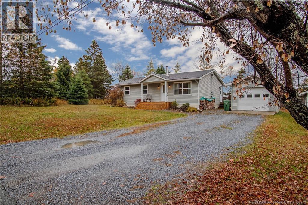 2 Burns Avenue, Rothesay, New Brunswick  E2E 1Y9 - Photo 3 - NB129180