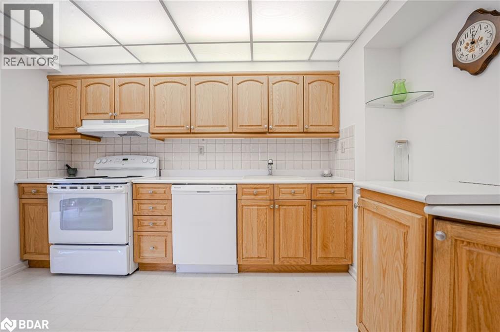 181 Collier Street Unit# 206, Barrie, Ontario  L4M 5L6 - Photo 3 - 40761717