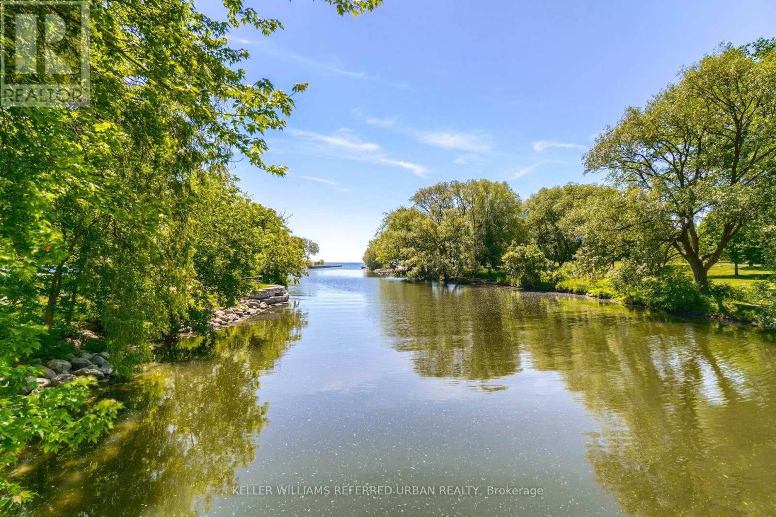 404 - 1515 Lakeshore Road E, Mississauga, Ontario  L5E 3E3 - Photo 37 - W12414774