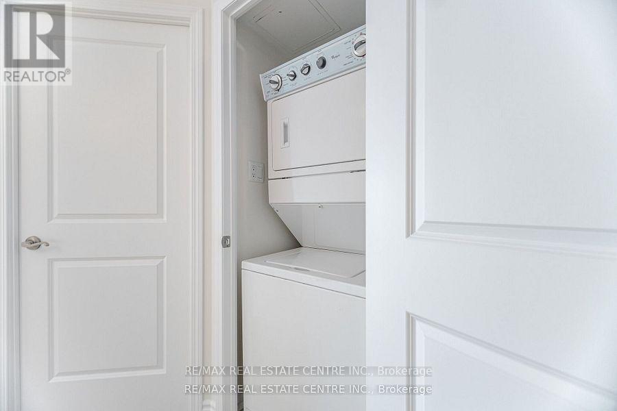 616 - 872 Sheppard Avenue W, Toronto, Ontario  M3H 5V5 - Photo 19 - C12485051