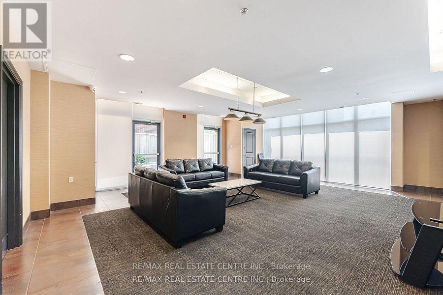 616 - 872 Sheppard Avenue W, Toronto, Ontario  M3H 5V5 - Photo 37 - C12485051