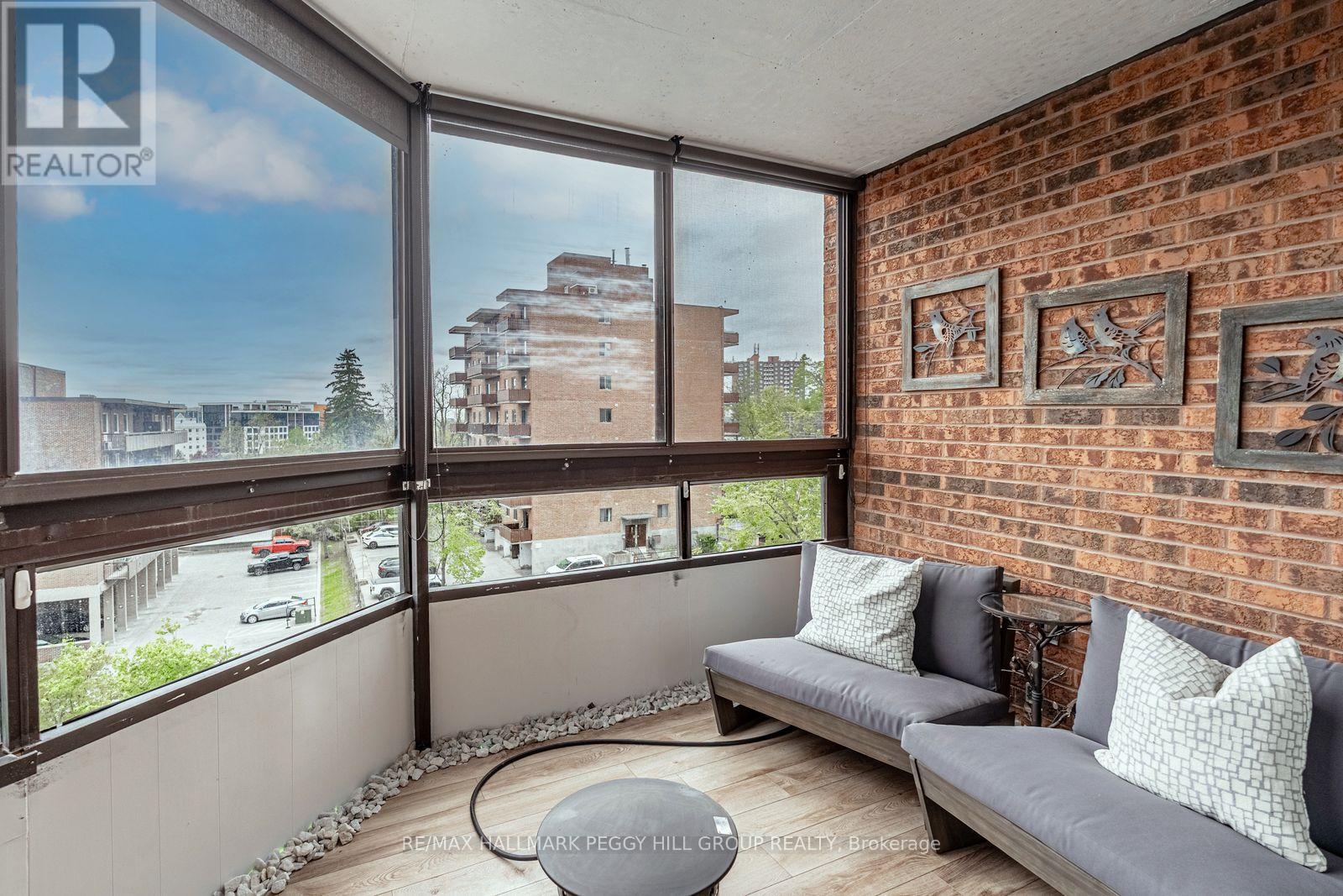 504 - 181 Collier Street, Barrie, Ontario  L4M 5L6 - Photo 13 - S12463041