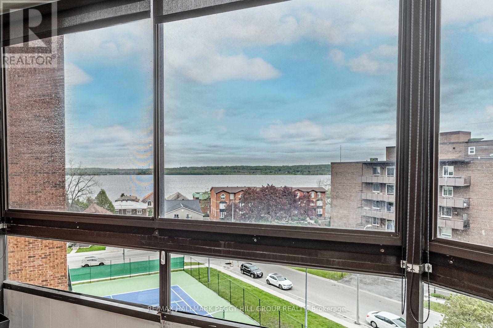 504 - 181 Collier Street, Barrie, Ontario  L4M 5L6 - Photo 12 - S12463041