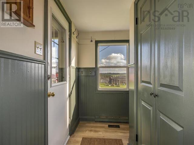 12 Hunter Road, Milford, Nova Scotia  B0N 1Y0 - Photo 5 - 202519392
