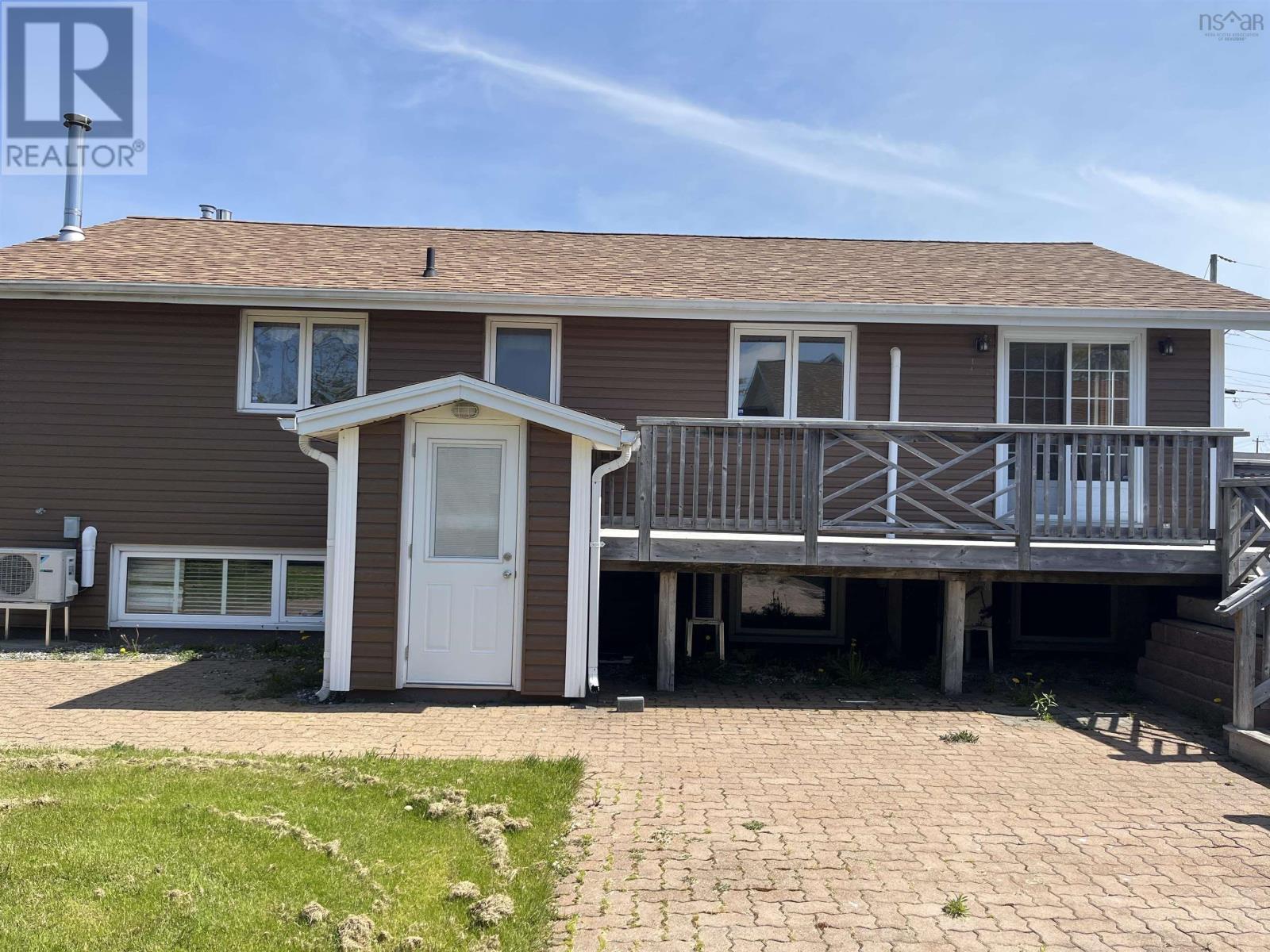 31 Allen Street, Glace Bay, Nova Scotia  B1A 1X7 - Photo 3 - 202514321