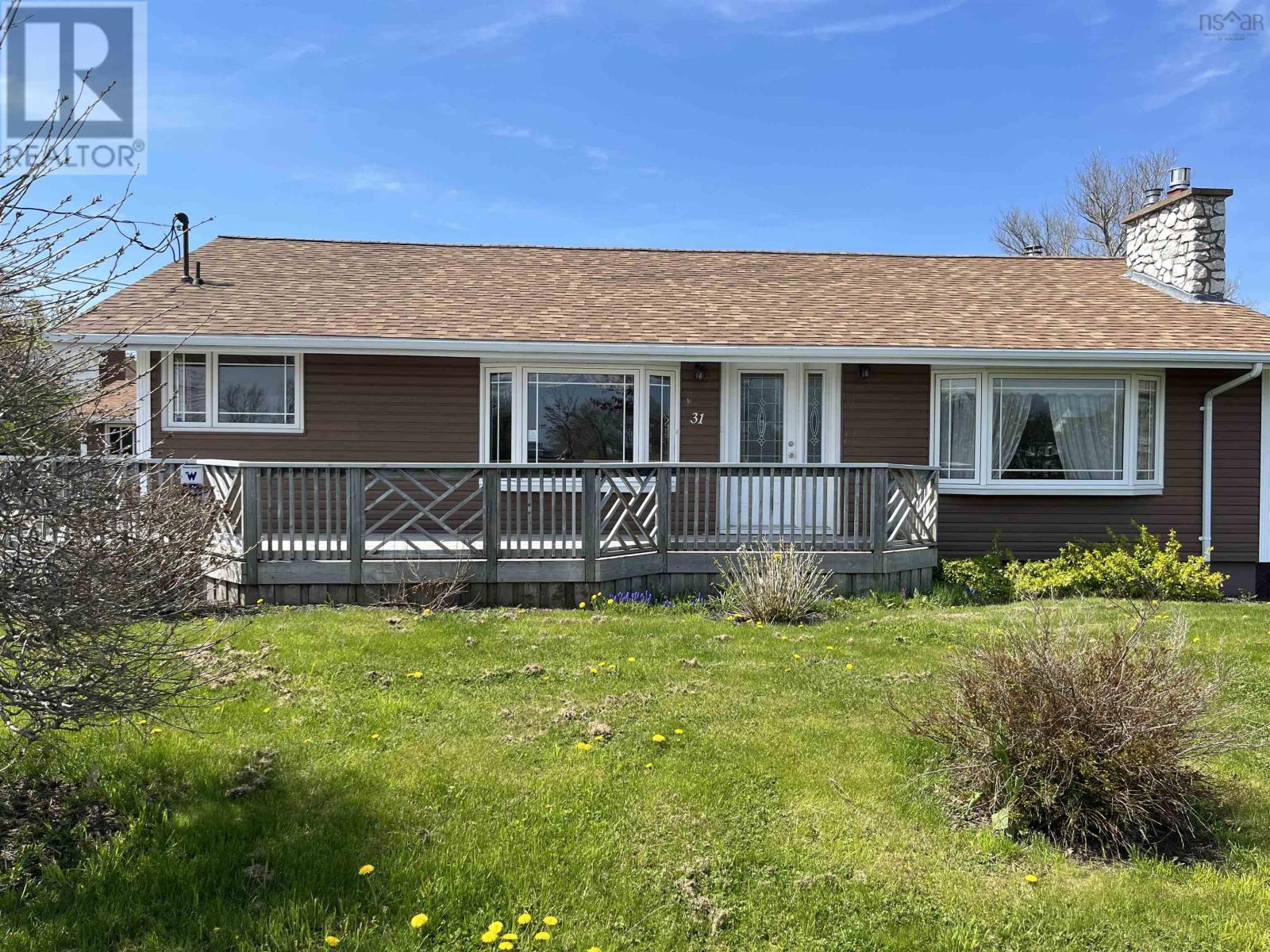 31 Allen Street, Glace Bay, Nova Scotia  B1A 1X7 - Photo 2 - 202514321