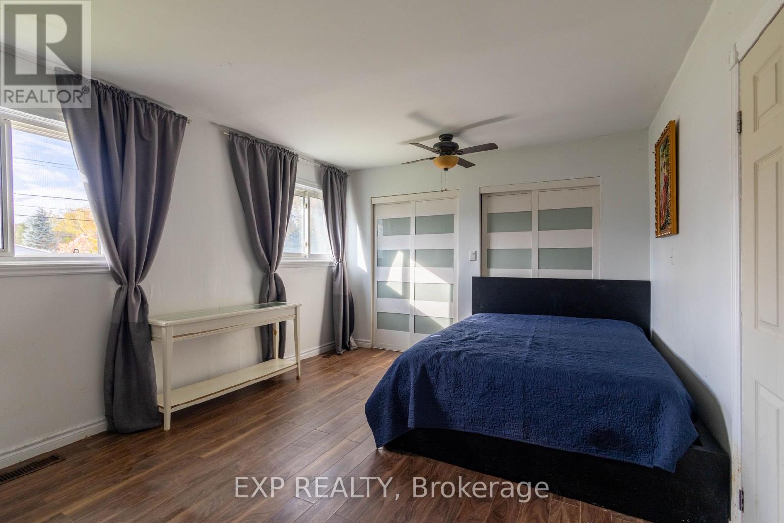 23 Grew Boulevard, Georgina, Ontario  L0E 1L0 - Photo 10 - N12485059