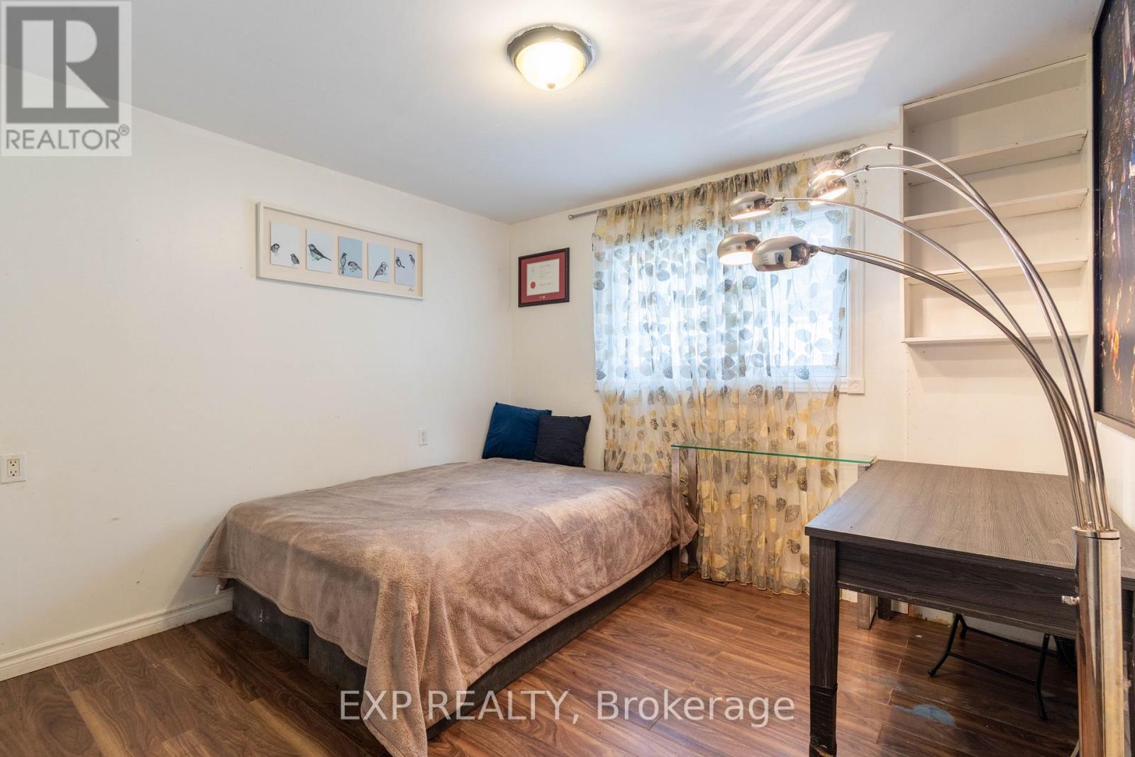 23 Grew Boulevard, Georgina, Ontario  L0E 1L0 - Photo 12 - N12485059