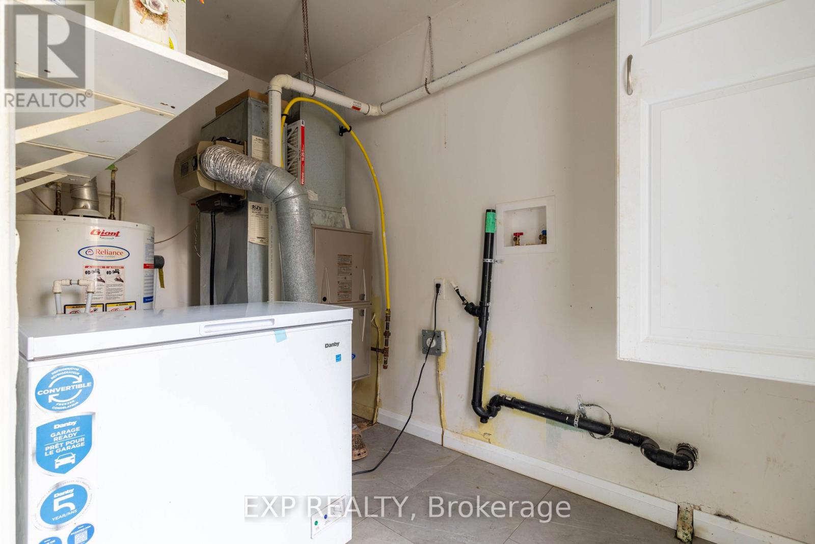 23 Grew Boulevard, Georgina, Ontario  L0E 1L0 - Photo 15 - N12485059