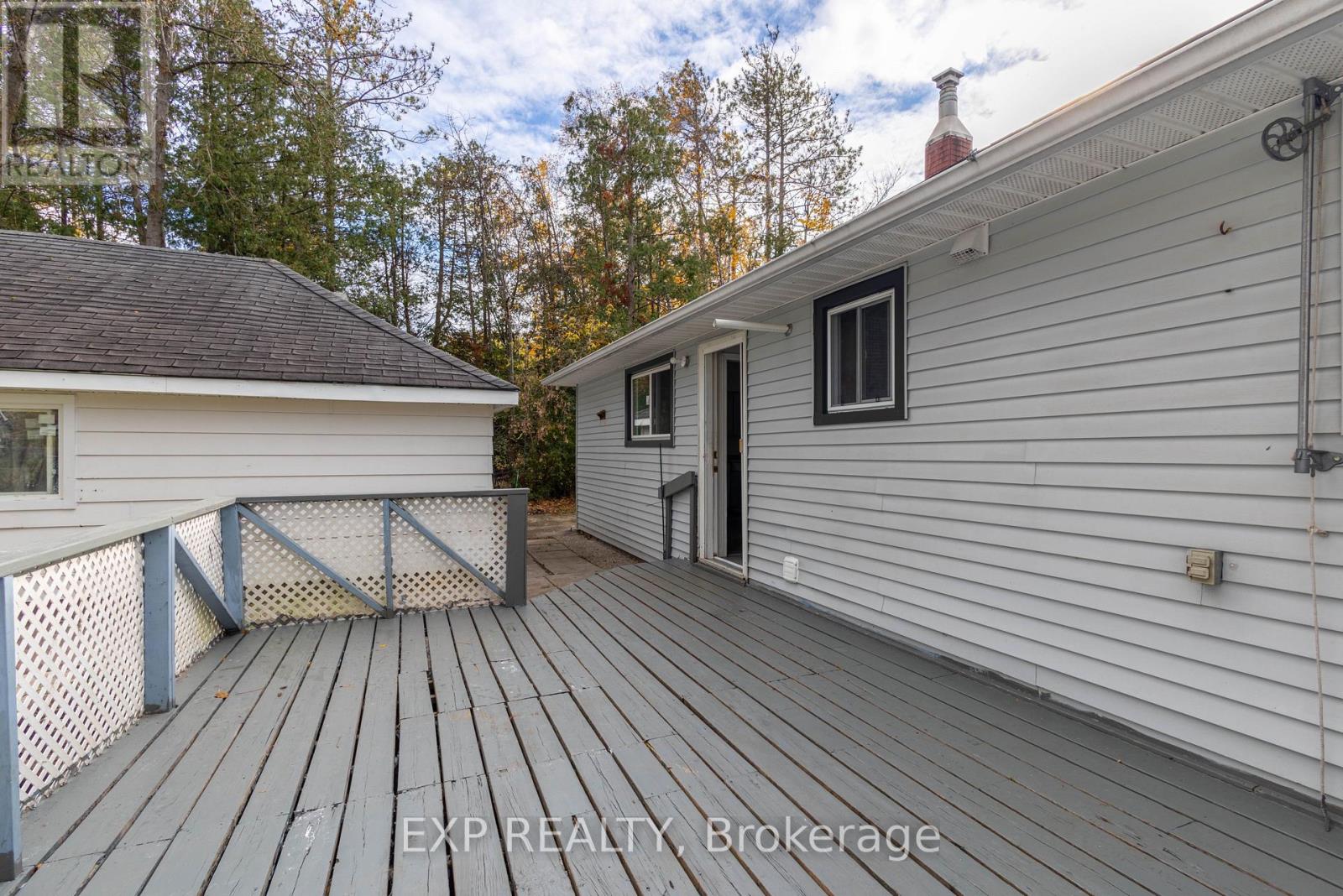 23 Grew Boulevard, Georgina, Ontario  L0E 1L0 - Photo 16 - N12485059