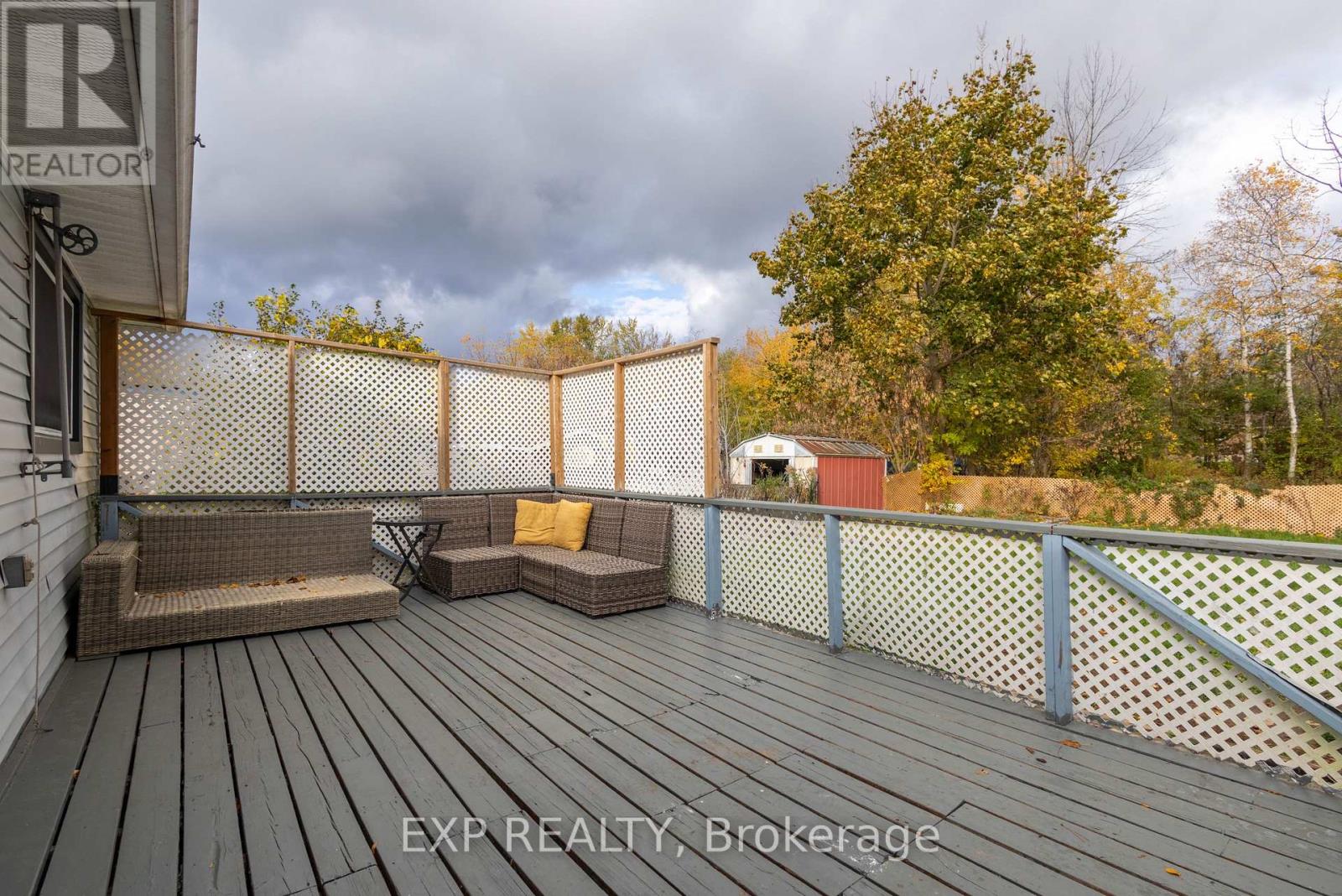 23 Grew Boulevard, Georgina, Ontario  L0E 1L0 - Photo 17 - N12485059