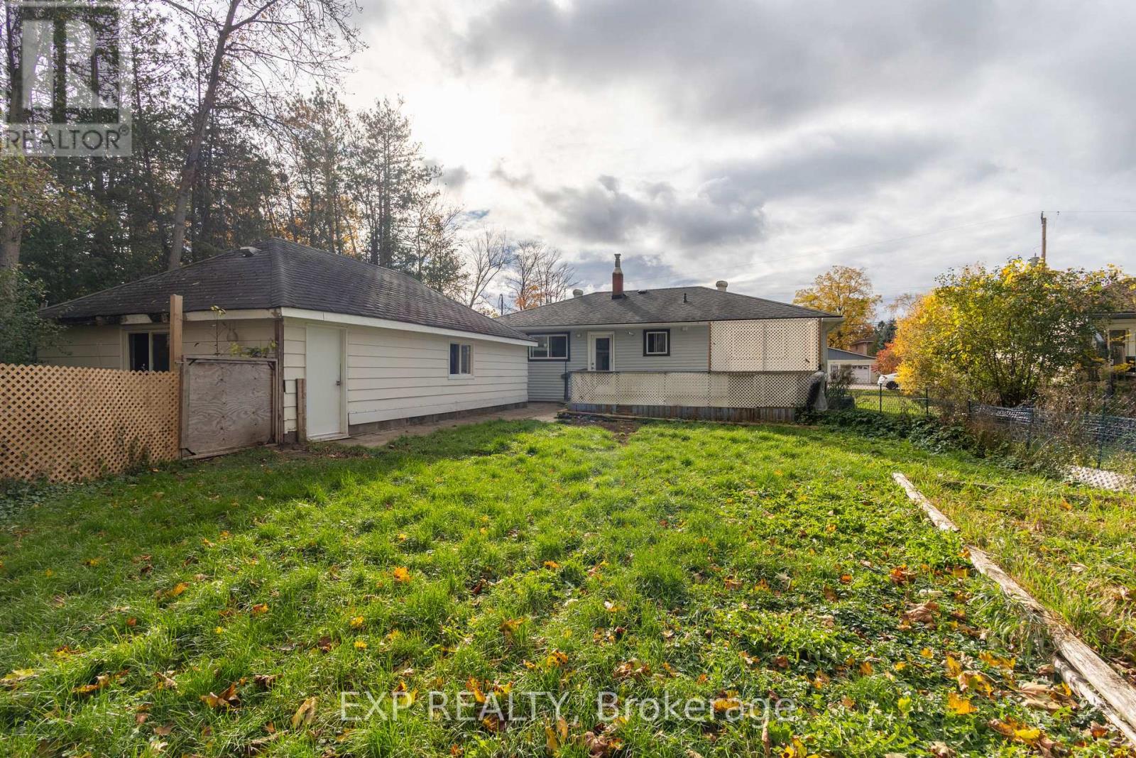 23 Grew Boulevard, Georgina, Ontario  L0E 1L0 - Photo 18 - N12485059