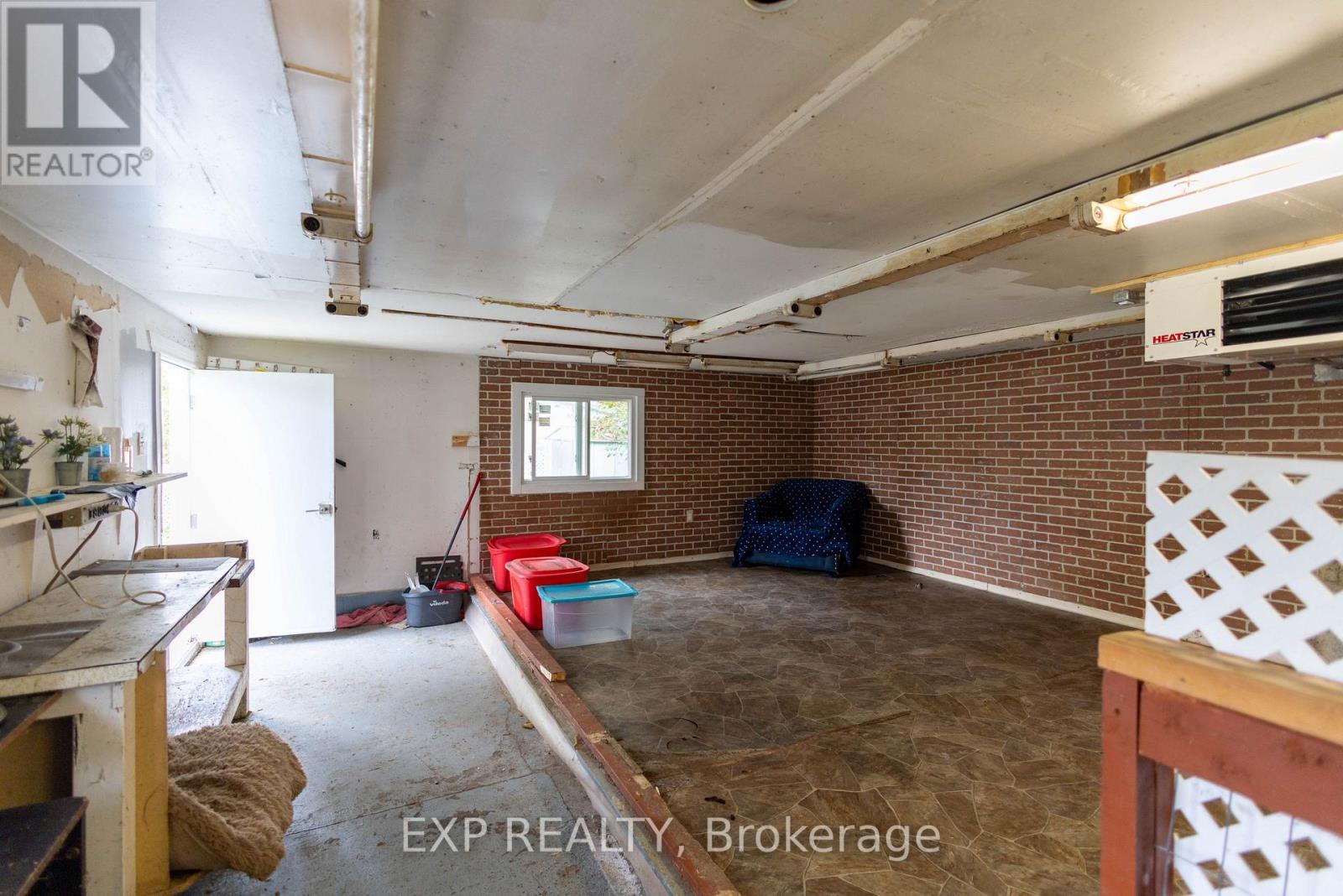 23 Grew Boulevard, Georgina, Ontario  L0E 1L0 - Photo 20 - N12485059