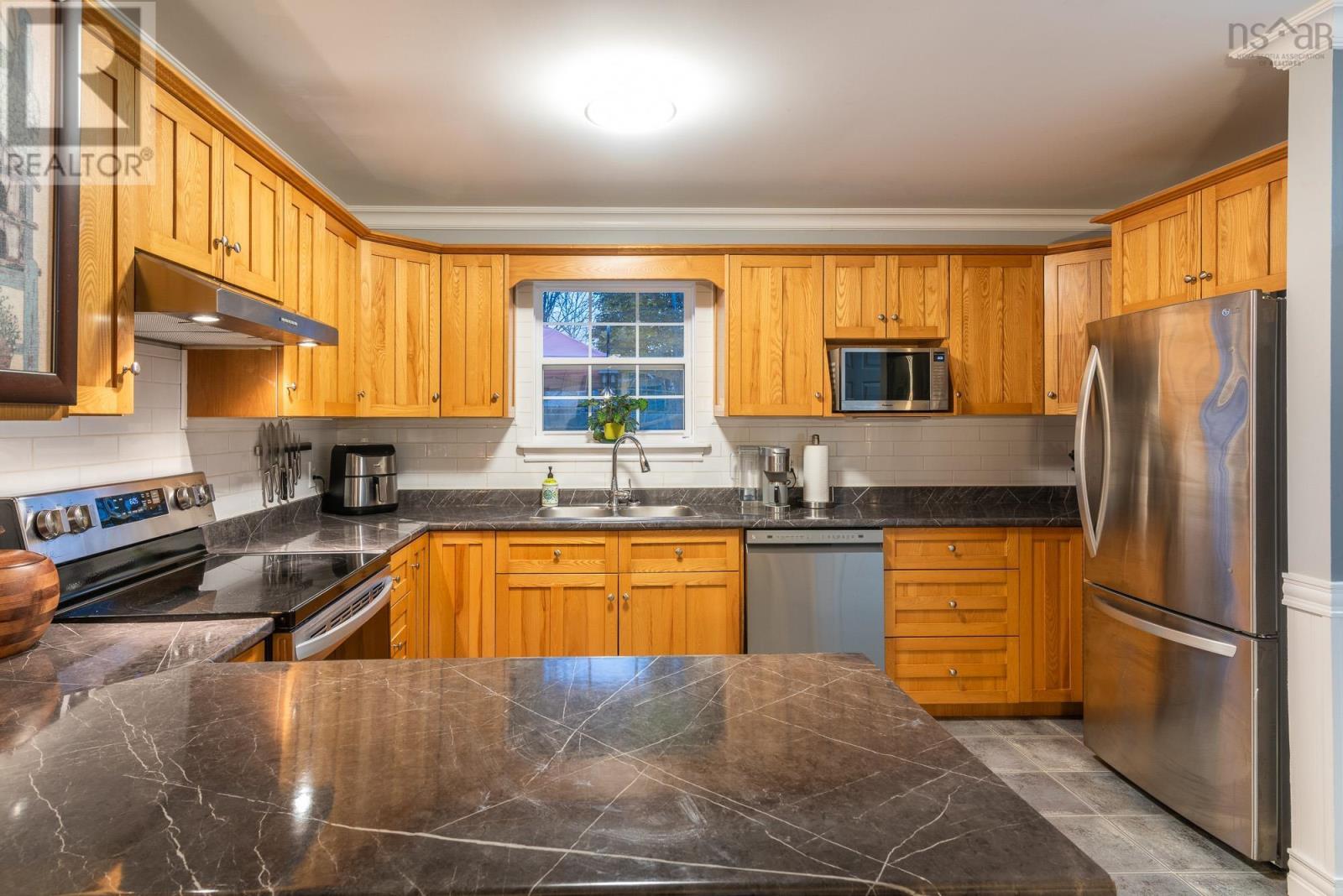 54 Eaton Drive, Valley, Nova Scotia  B6L 3J9 - Photo 15 - 202526664