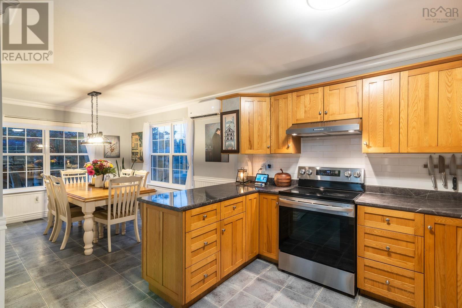 54 Eaton Drive, Valley, Nova Scotia  B6L 3J9 - Photo 13 - 202526664