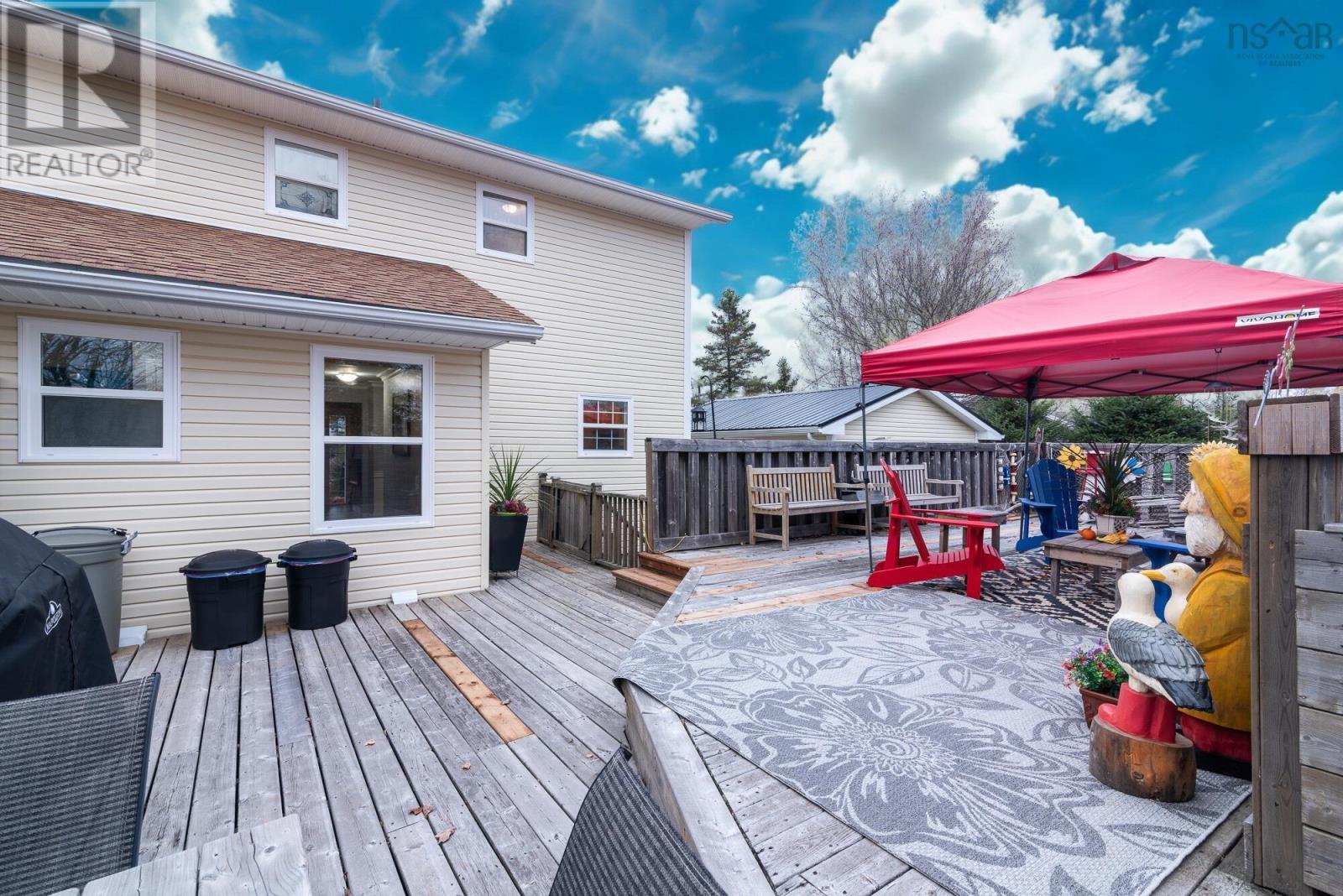 54 Eaton Drive, Valley, Nova Scotia  B6L 3J9 - Photo 7 - 202526664