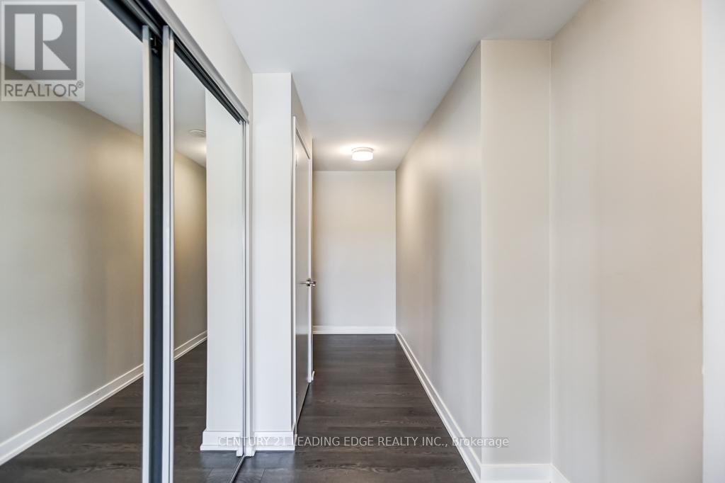 330 - 20 O'neill Road, Toronto (Banbury-Don Mills), Ontario  M3C 0R2 - Photo 3 - C12478352