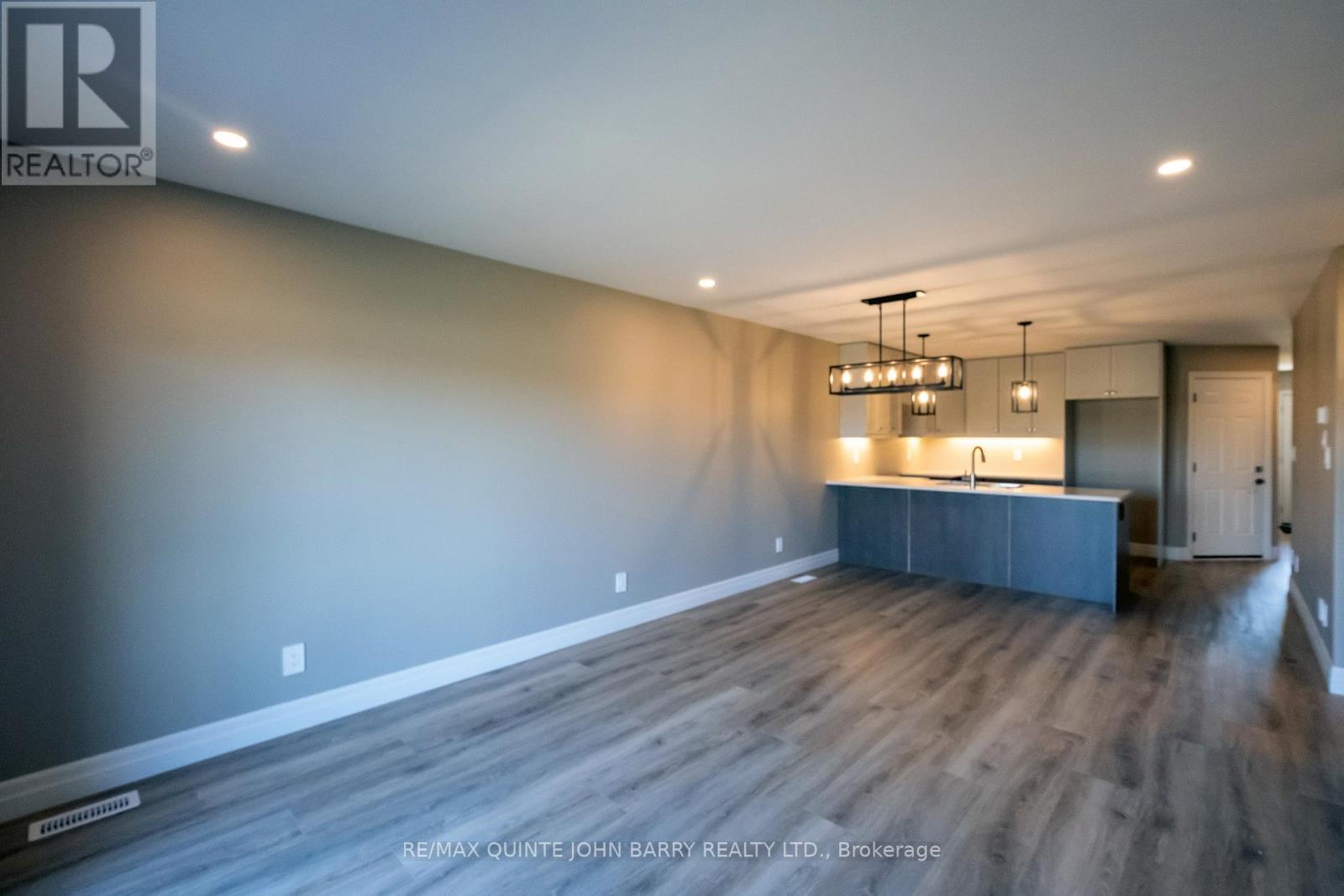 Lot 20 - 56 Cedar Park Crescent, Quinte West, Ontario  K8V 0J2 - Photo 12 - X12483157