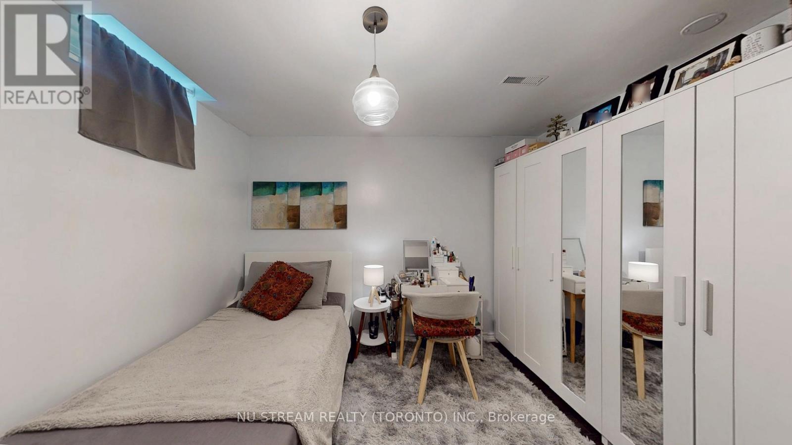 3926 Hazelridge Road, Mississauga, Ontario  L5N 6Z4 - Photo 42 - W12485062