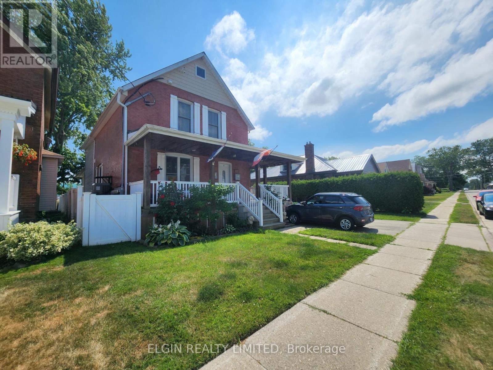 119 Erie Street, St. Thomas, Ontario  N5R 2N1 - Photo 4 - X12476459