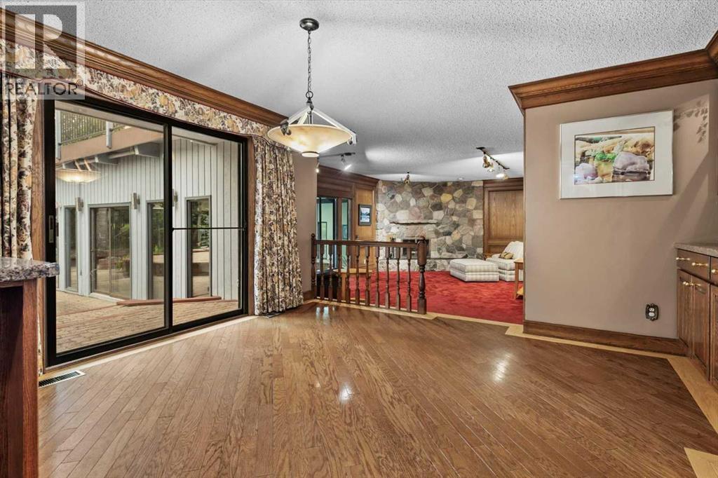 1521 92 Avenue Sw, Calgary, Alberta  T2V 5C9 - Photo 15 - A2254948