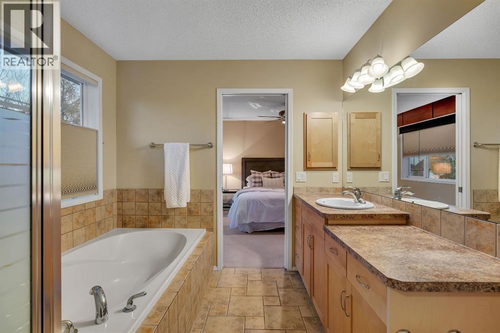 76 Cranwell Close Se, Calgary, Alberta  T3M 1B1 - Photo 30 - A2266538