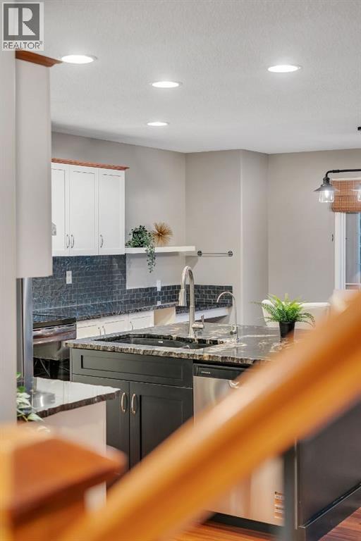 76 Cranwell Close Se, Calgary, Alberta  T3M 1B1 - Photo 5 - A2266538