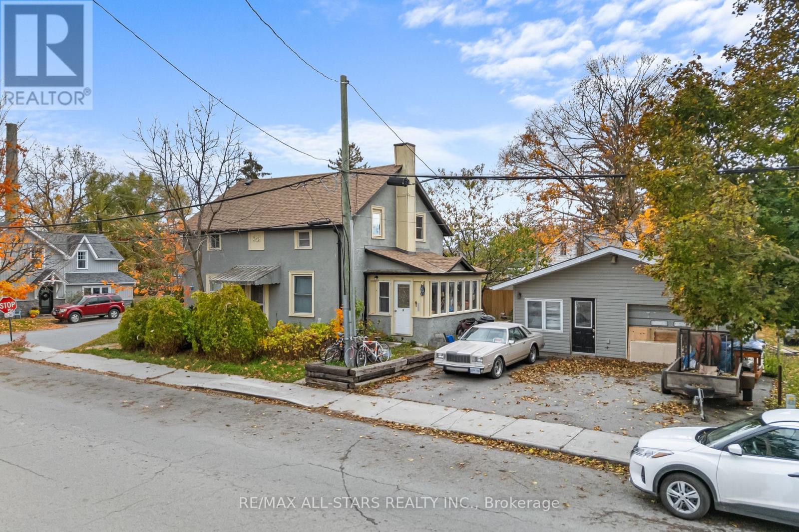 15 Albert Street, Selwyn, Ontario K0L 2H0 - Photo 5 - X12485092